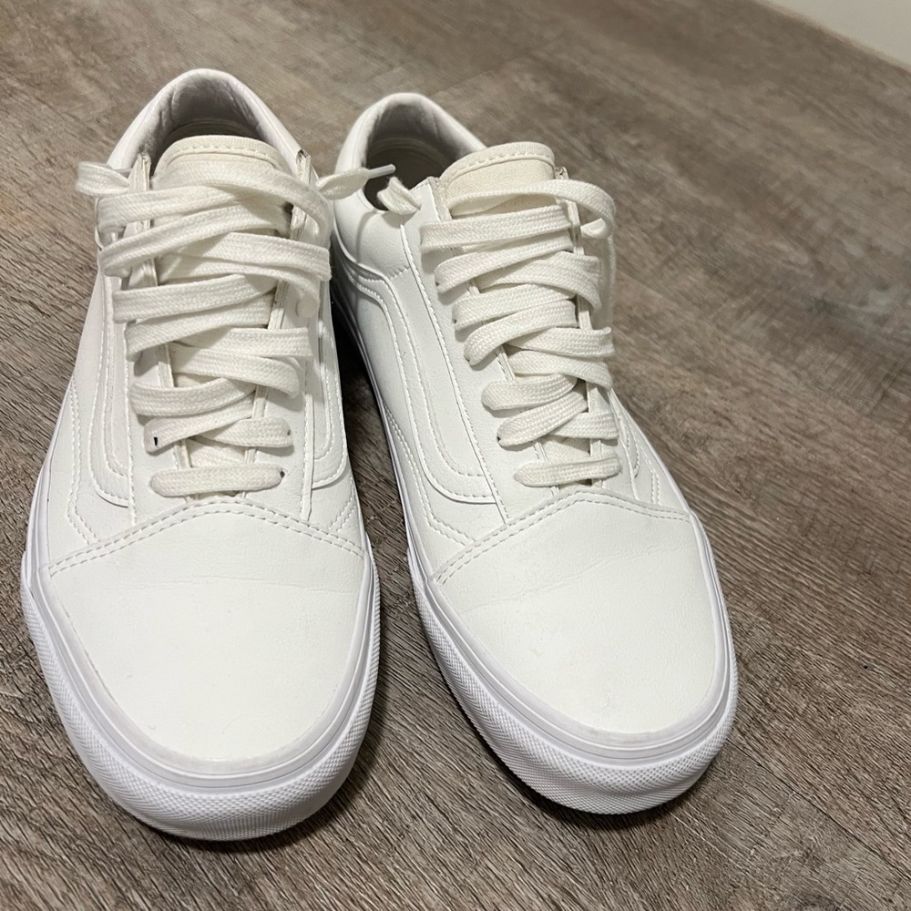 White Leather old stool vans